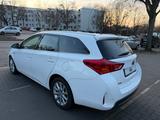 Toyota Auris Touring Sports Hybrid Edition*AUTMATIK*Kam - Toyota Auris mit Hybrid-Antrieb