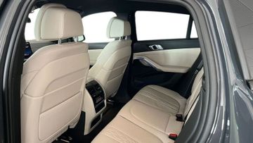 BMW X6 - 12