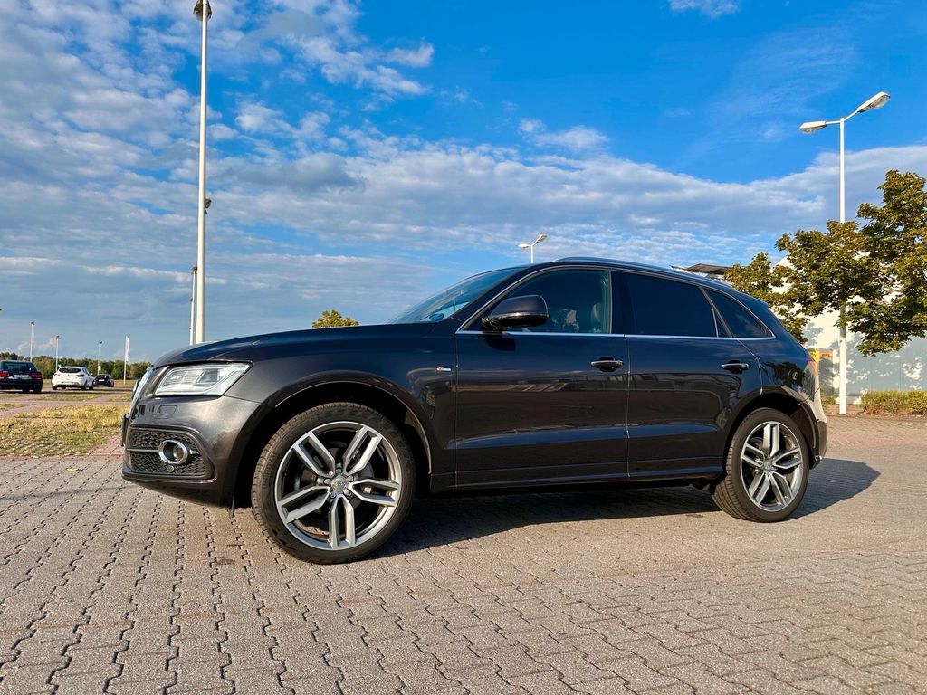 Image of Audi Q5