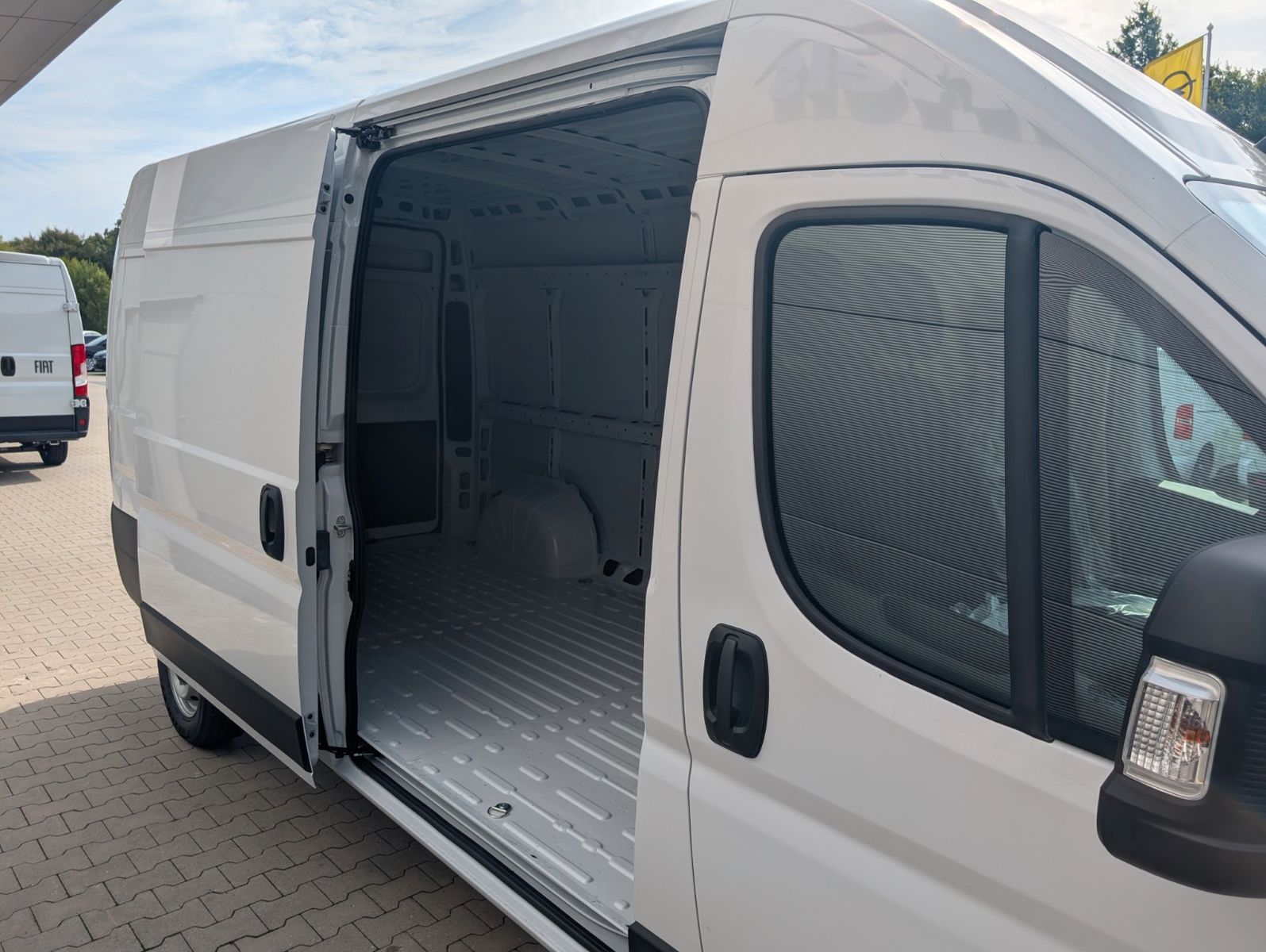 Fahrzeugabbildung Fiat Ducato Kastenwagen 33 L3H2 140 Multijet Hochd