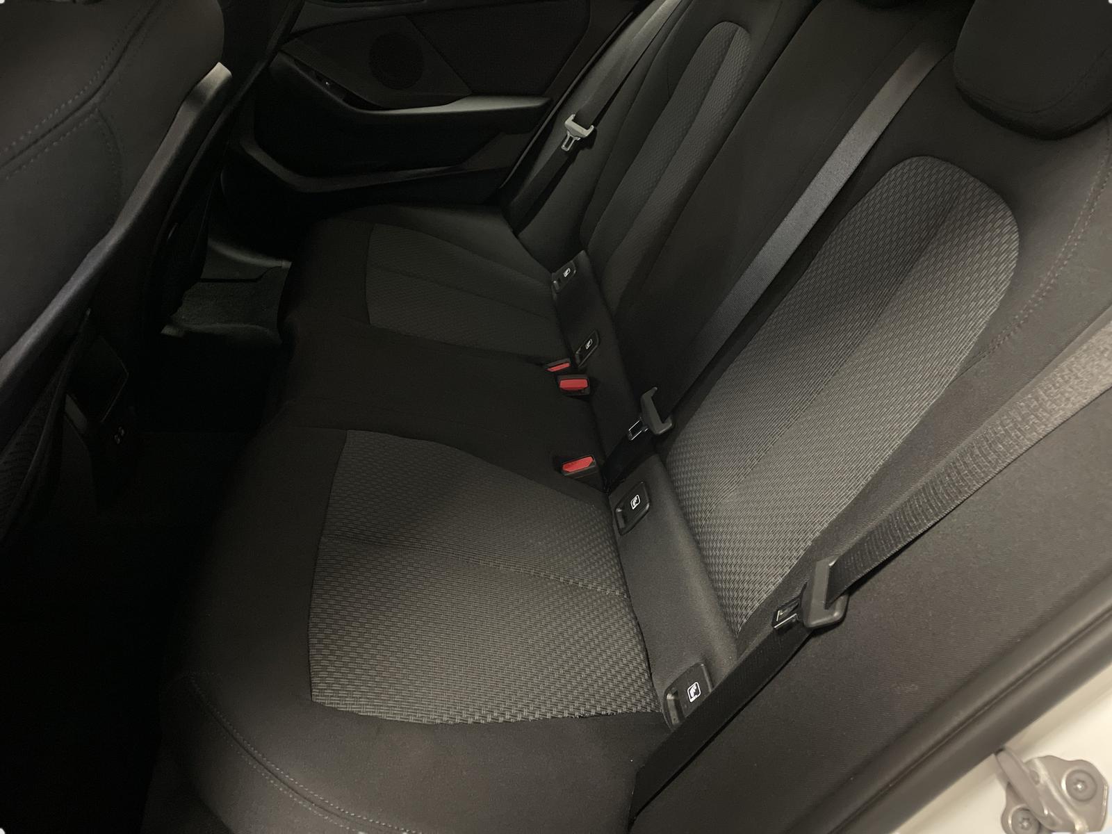 BMW 1 Series i LiveCockpitProf PDC LED Sitzheizung, миниатюра 10