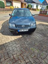 Volkswagen Bora 2.0 Basis Basis - Volkswagen Bora: Basis