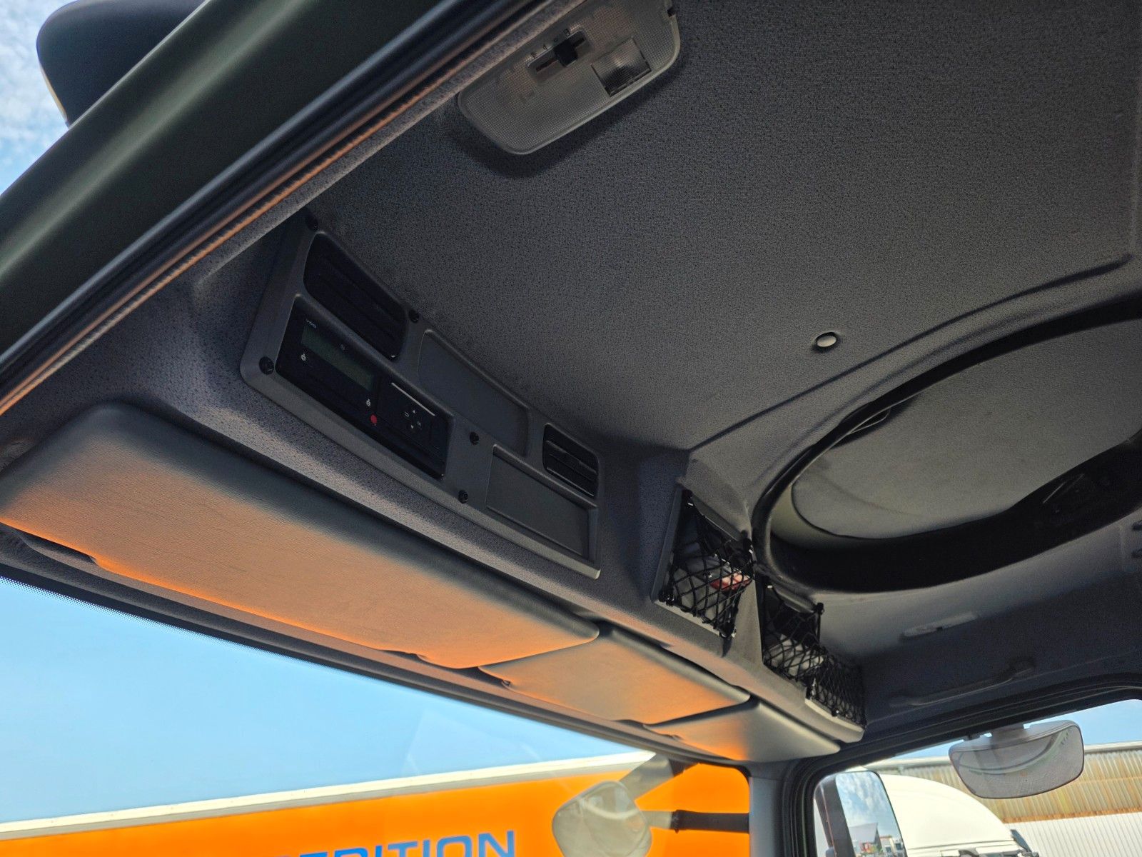 Fahrzeugabbildung Mercedes-Benz Atego 1018 A 4x4 Pritsche Plane mehrfach vorh.
