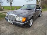Mercedes-Benz 300CE, 124er Coupé, C124, Oldtimer, NeoKlassiker - Mercedes-Benz 300: Coupe