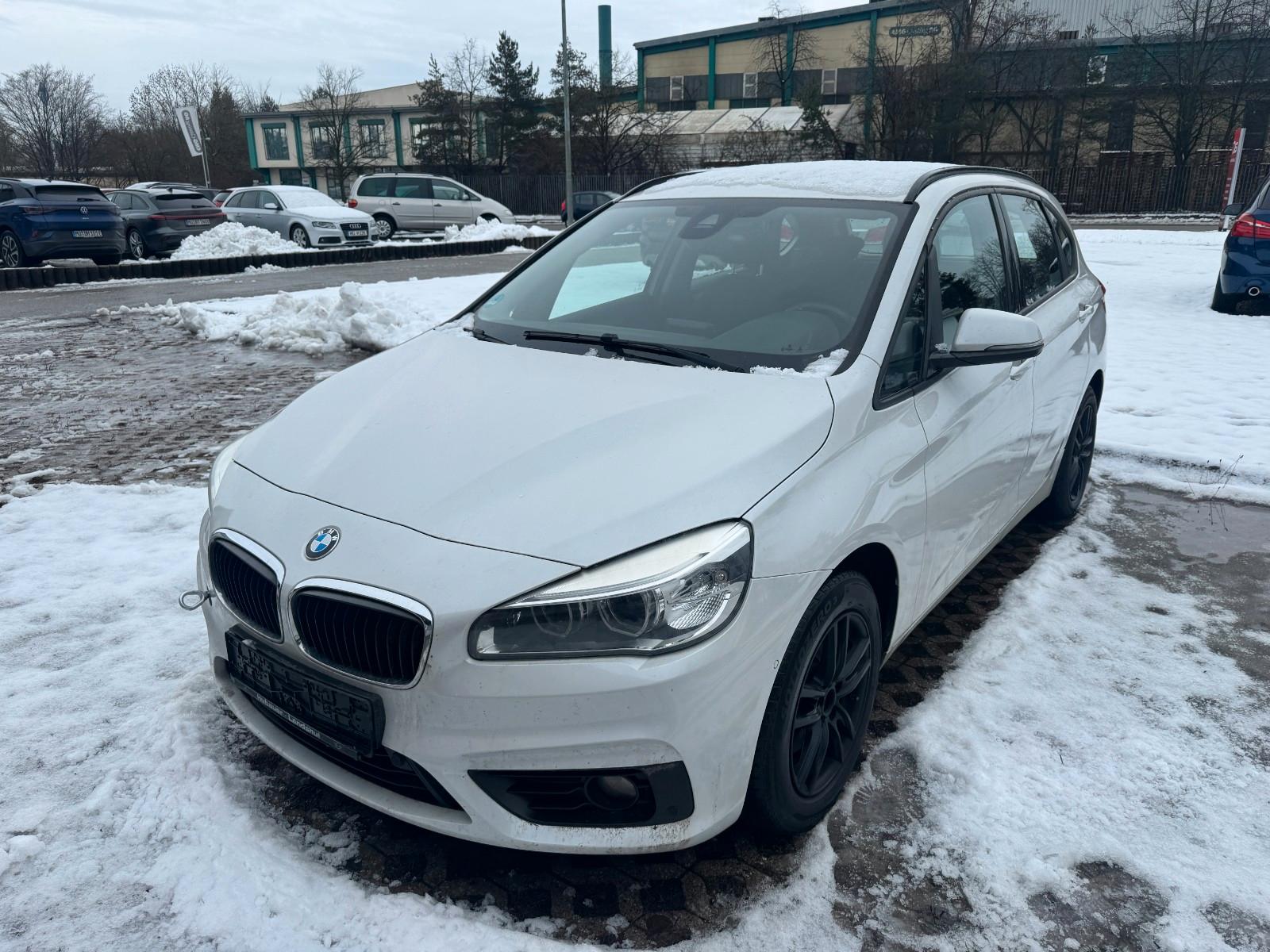 BMW 218d AT/Navi/Klimaaut/SHZ/LED/AHK/RFK