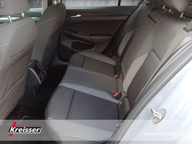 Golf 1.5 eTSI Active NAVI/ACC/RFK/APP/CLIMATRONI