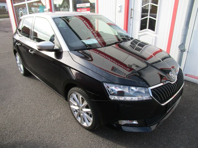 Skoda Fabia Style NAVI, PDC, DAB, SHZ