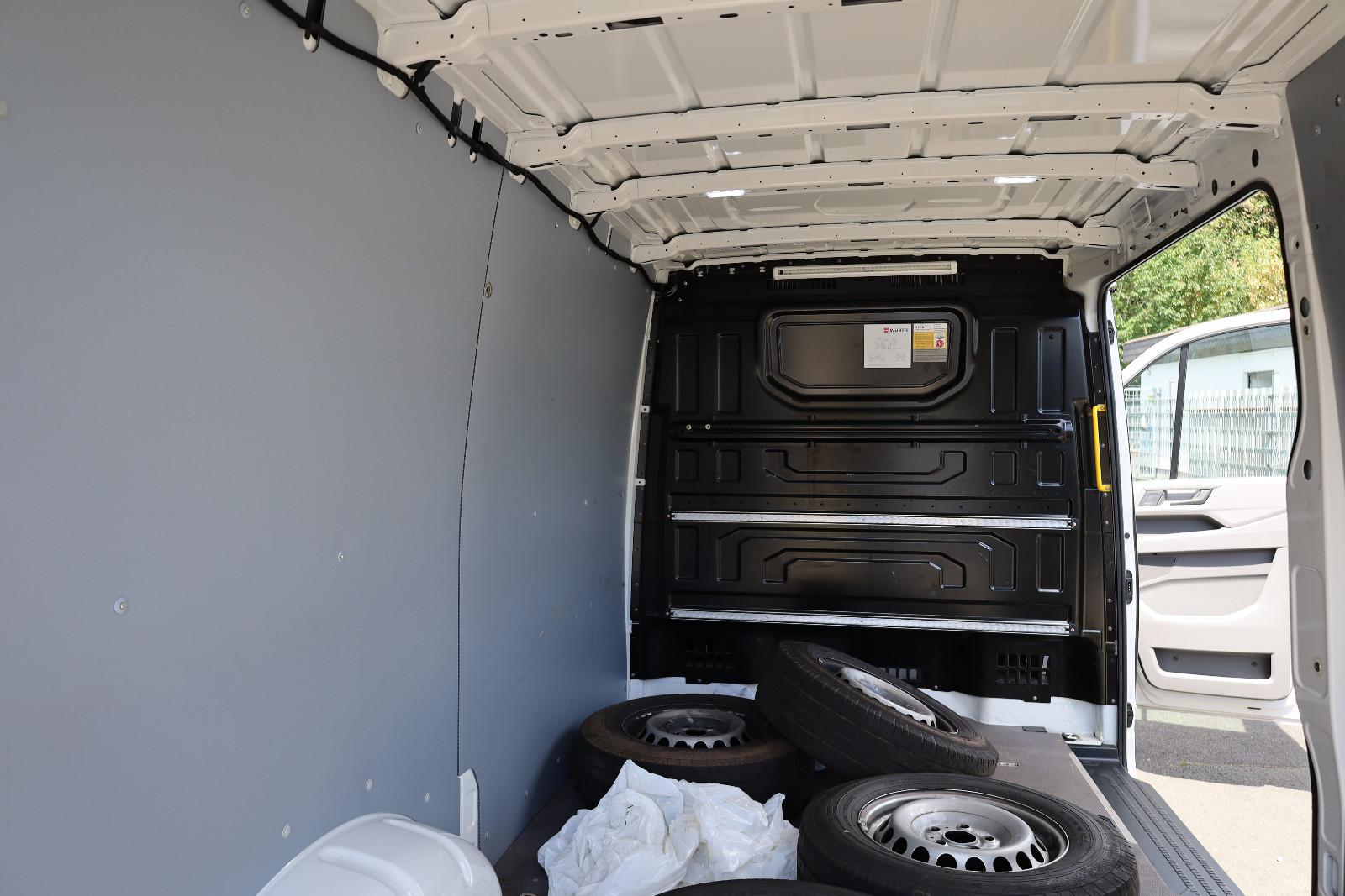 Volkswagen Crafter Kasten 35 mittellang FWD DSG KLIMA RFK, миниатюра 16