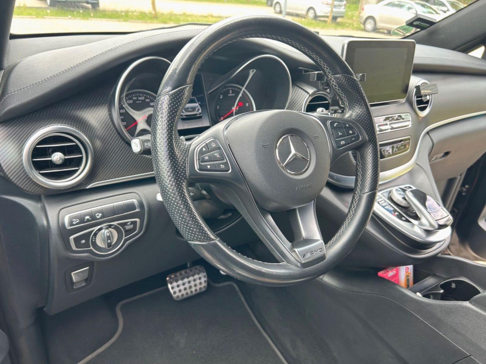 Mercedes-Benz V 250