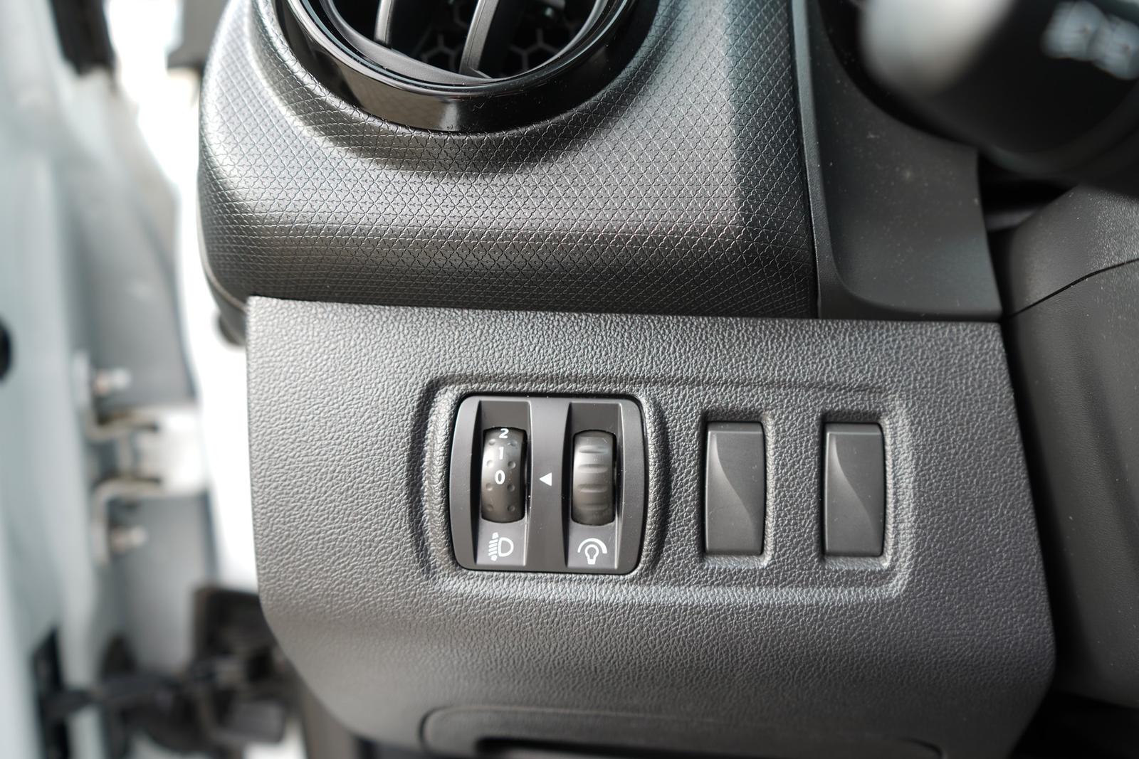 Renault Clio 1.2 Life Tempomat Tagfahrlicht PDC
