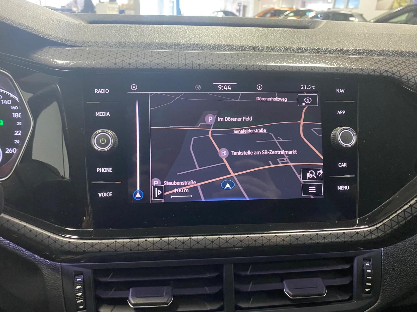 Fahrzeugabbildung Volkswagen T-Cross 1.0 TSI Style APP+KLIMA+ACC+RFK+PDC+NAVI