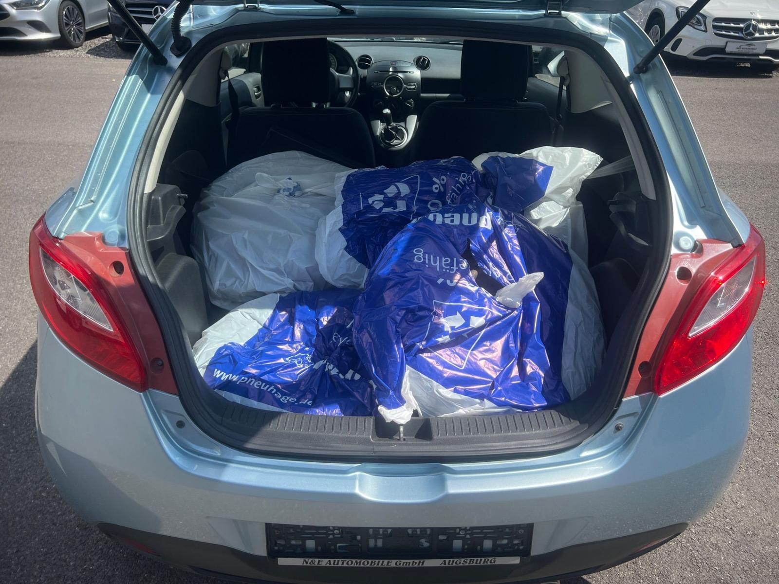 Mazda 2 1.3 Independence Sport