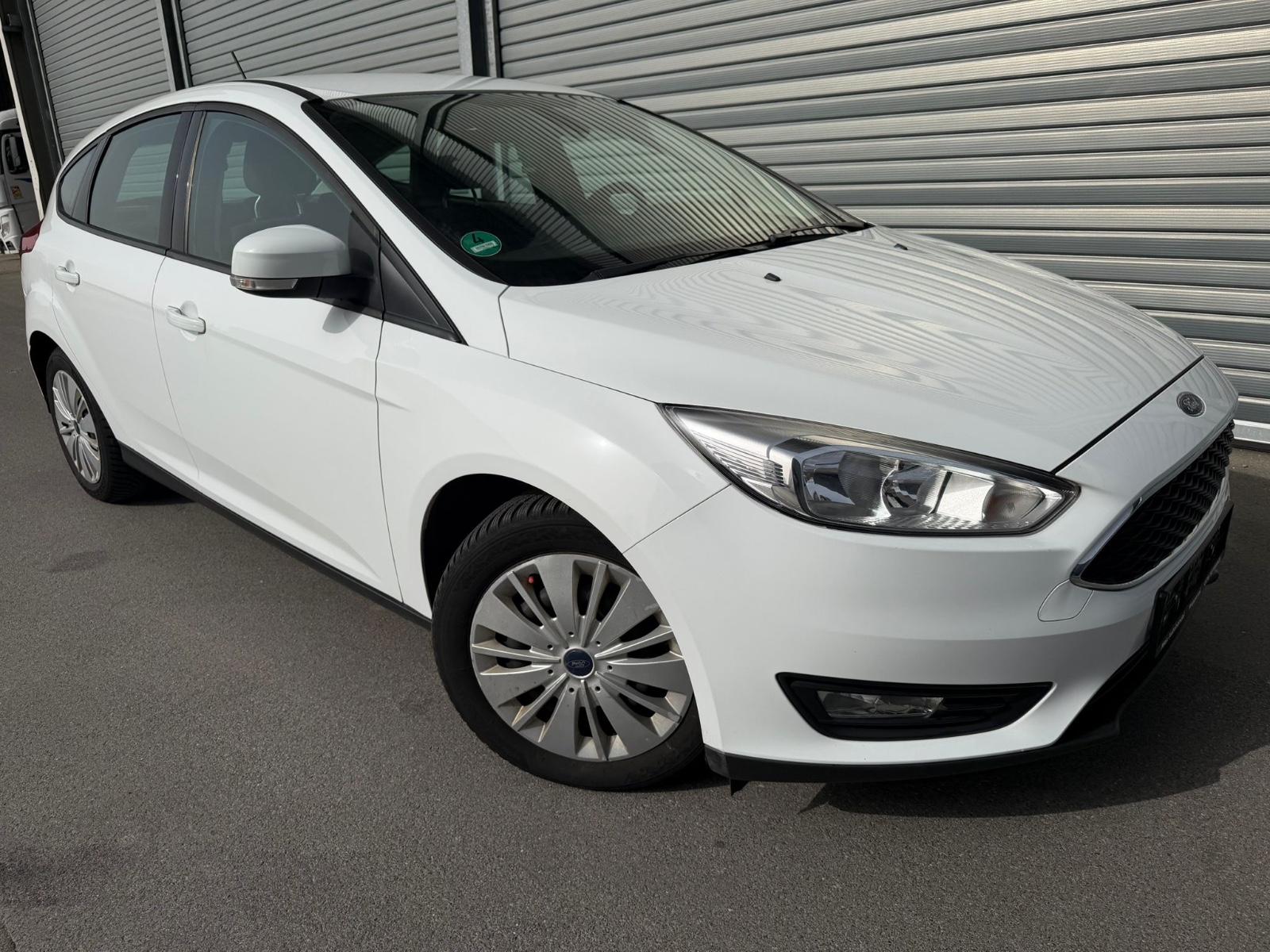 Ford Focus Lim. Business Navi*Tüv Neu*Zahnriemen Neu*