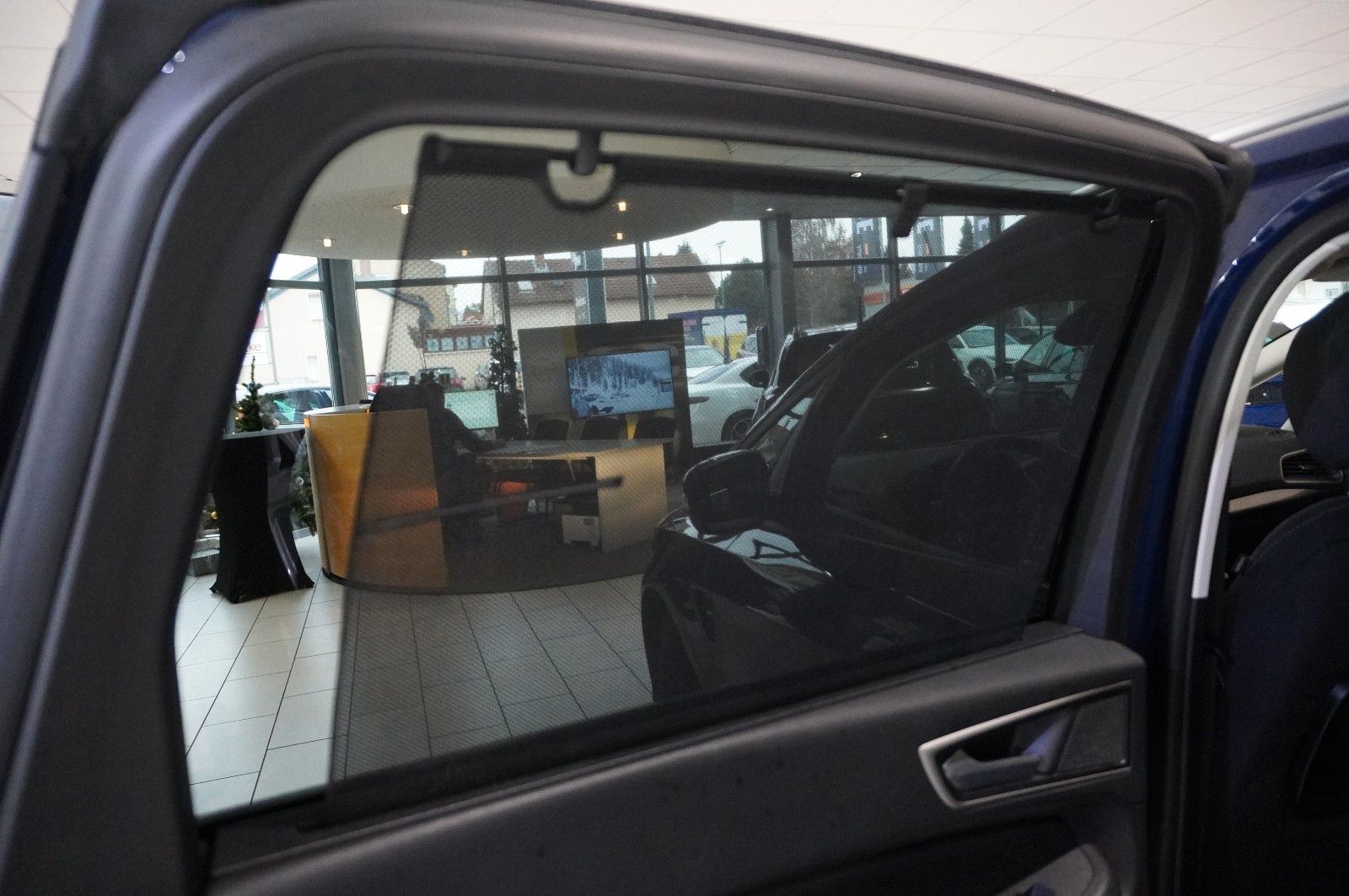 Fahrzeugabbildung Ford S-Max 2.0D TREND NAVI/LED/KAMERA/SHZ/SPORT/DAB+