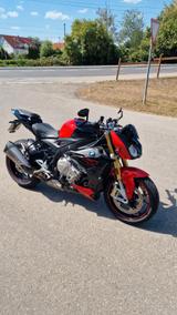 BMW S1000R (mit Extras) - BMW NAKED BIKE
