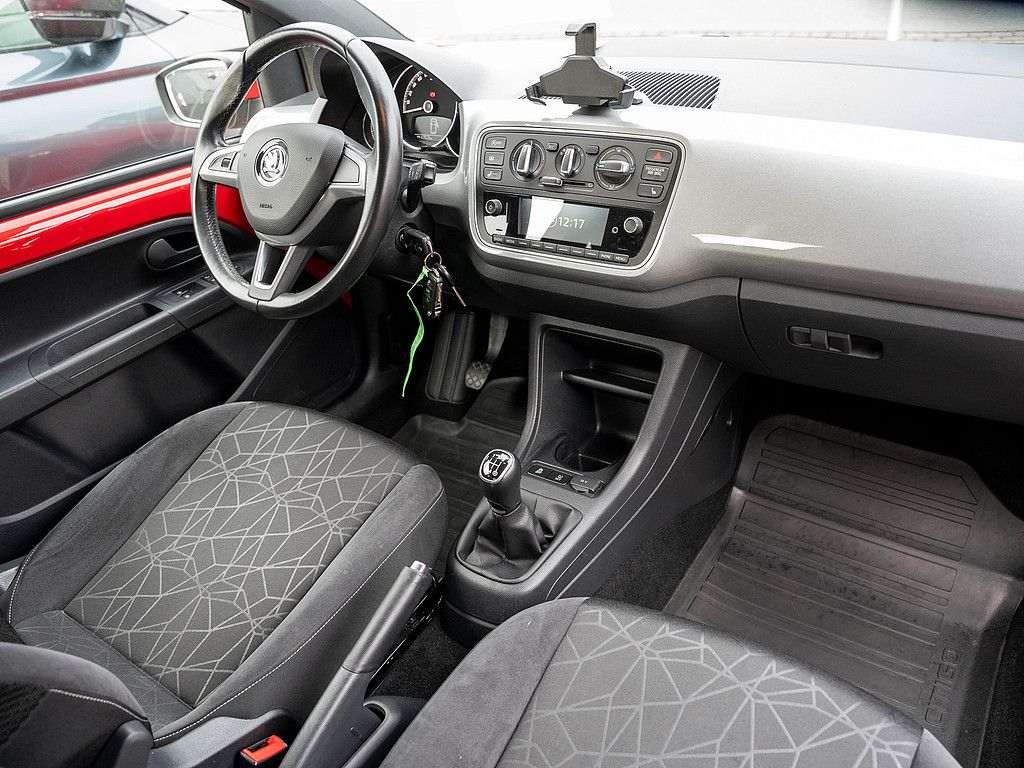 Fahrzeugabbildung SKODA Citigo 1.0 MPI Clever KLIMA ISOFIX MFL RADIO