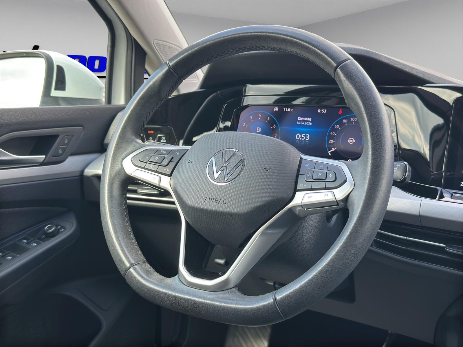 Volkswagen Golf VIII Lim. Life 1.0 eTSI ACC, миниатюра 16