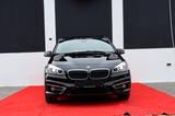 BMW 225 Baureihe 2 Active Tourer 225 xe Luxury Line - mit Hybrid-Antrieb: Van