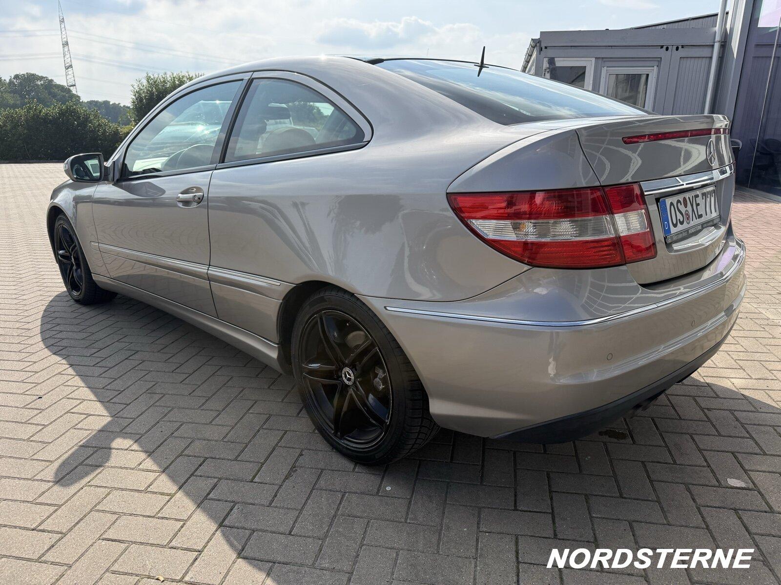 Mercedes-Benz CLC 220 CDI Sportcoupé Pano.-Dach/Klima/Sitzhzg.