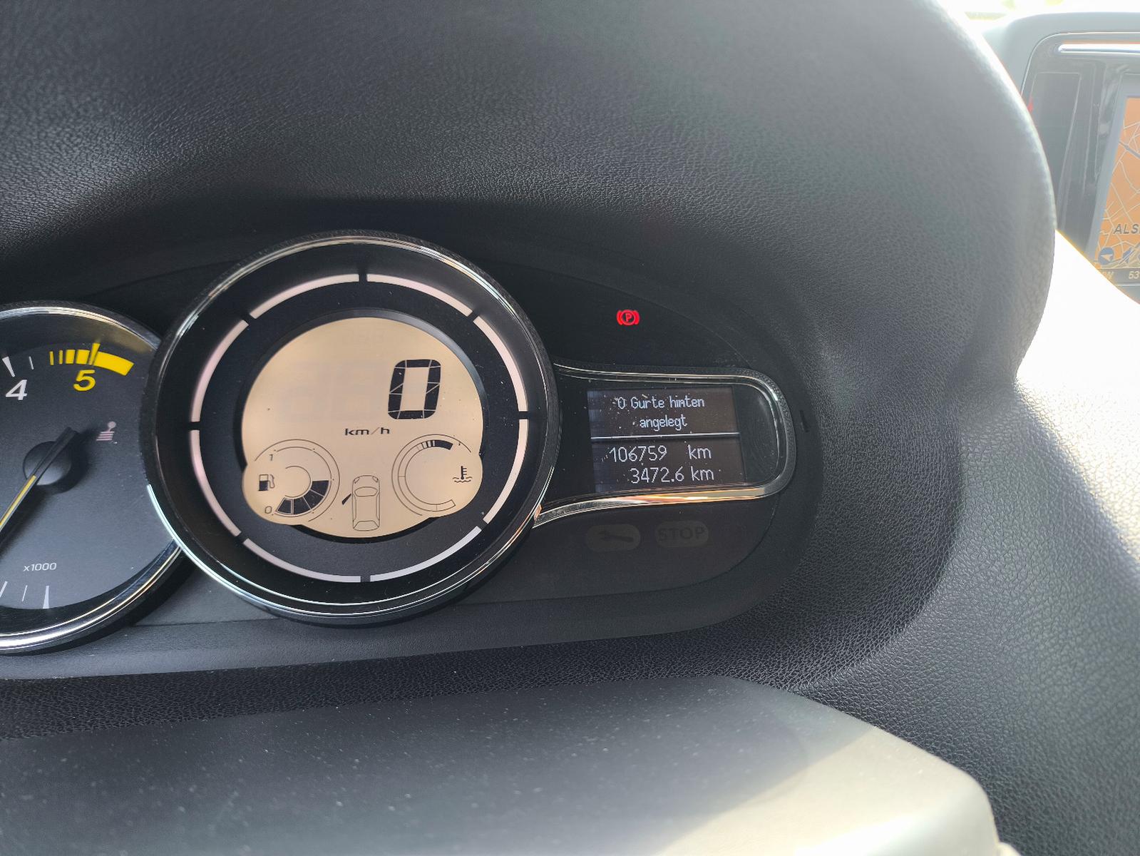 Renault Megane 2014 — photo 16
