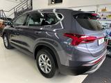 Hyundai Santa Fe Select 2WD   /  ATM mit 30TKM - gebrauchte Hyundai SANTA FE aus dem Jahr 2023