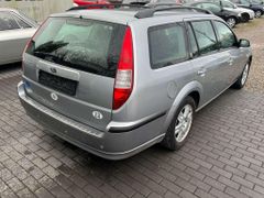 Fahrzeugabbildung Ford Mondeo 2.0 Ghia Automatik 8fach bereift