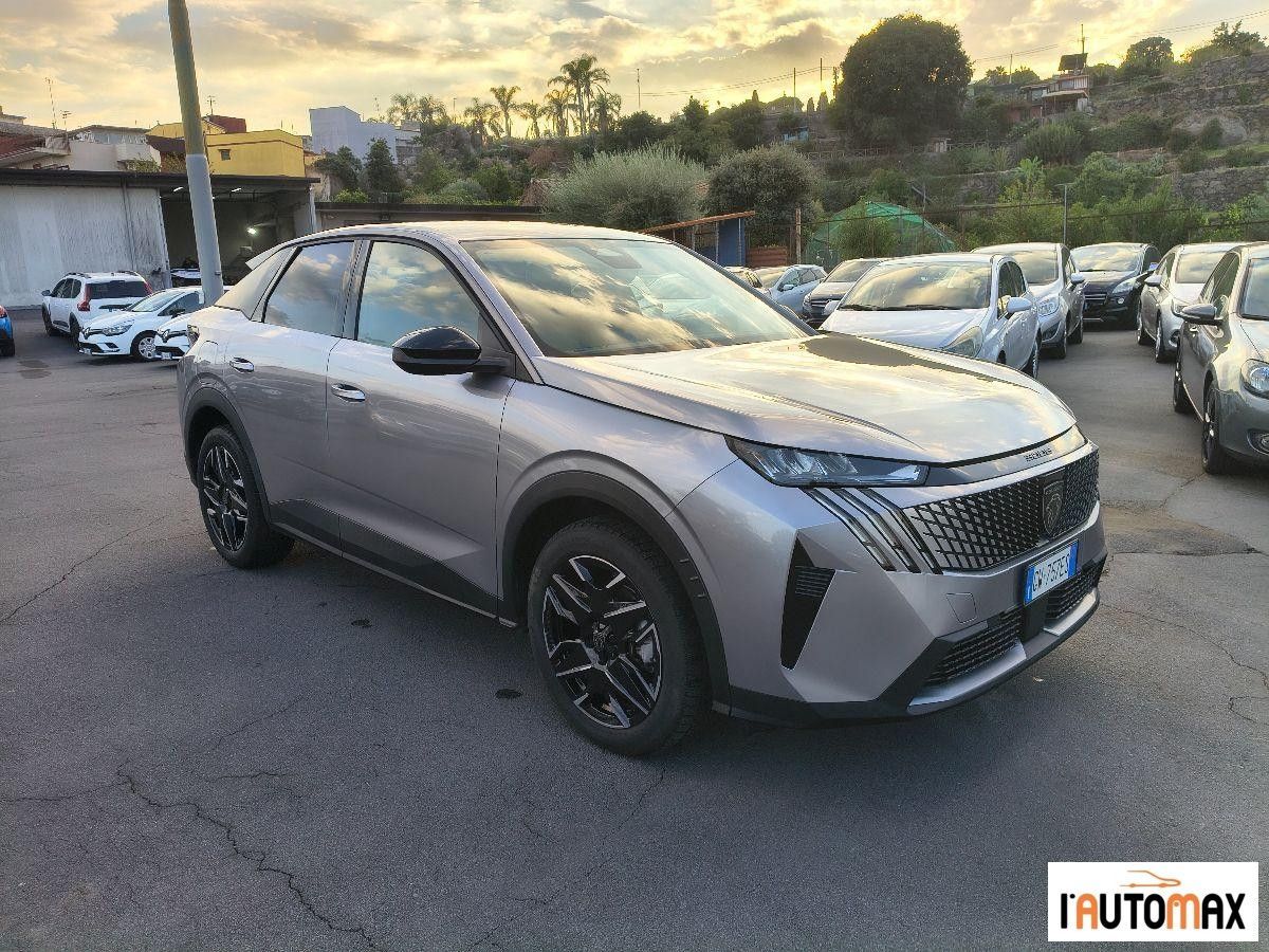 Peugeot PEUGEOT - 3008 - Hybrid 145 e-DCS6 Allure imagem 3