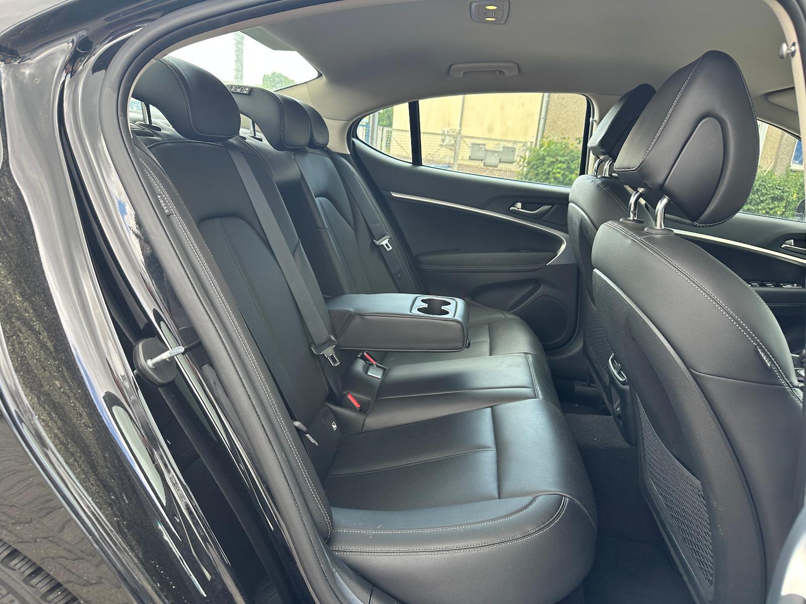 Genesis G70 Premium AUTOMATIK+ LEDER+ LED+ BEH.LENKRAD