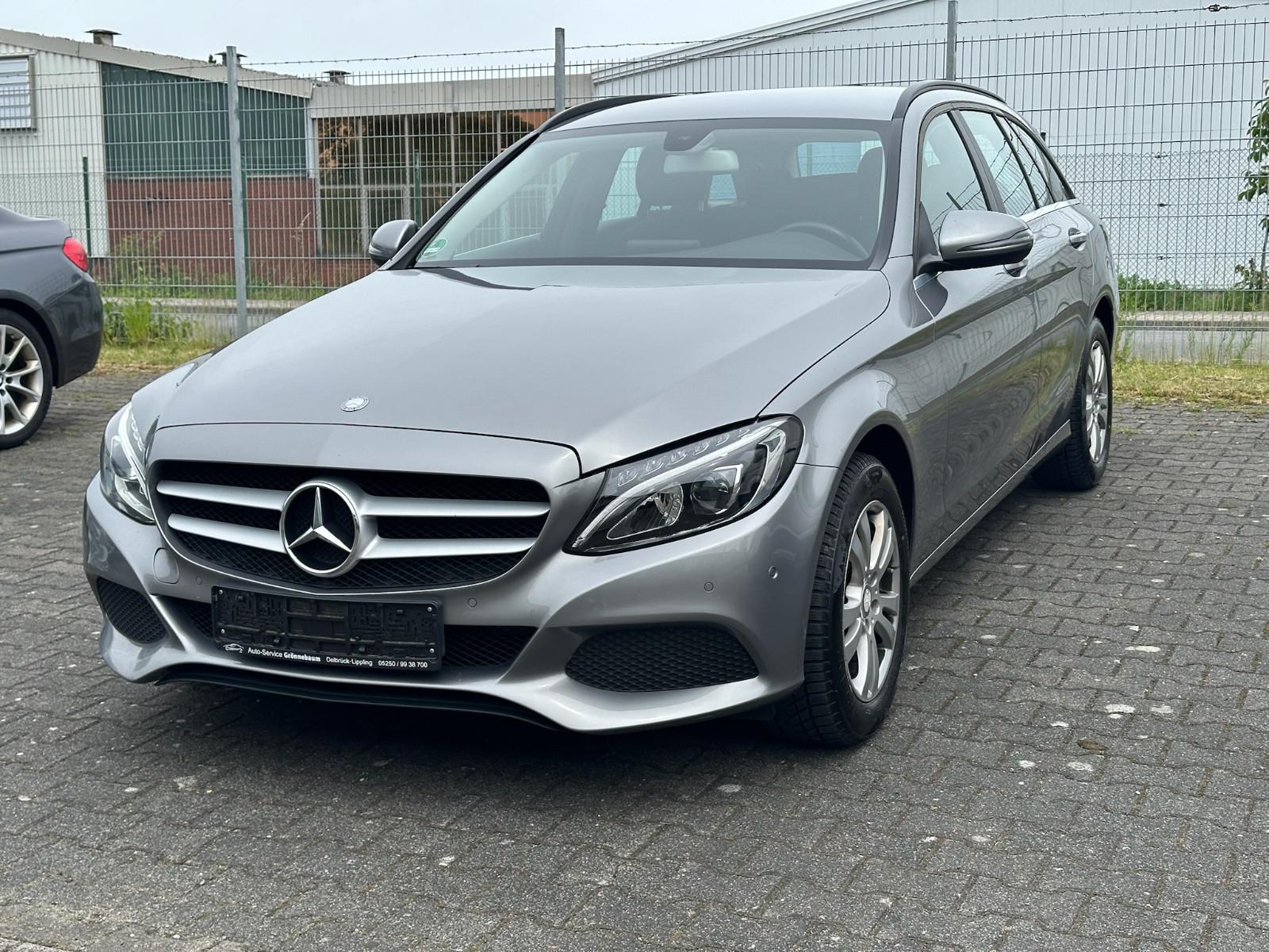 Mercedes-Benz C 220d T-Modell 2.HAND LED NAVI PDC SHZ