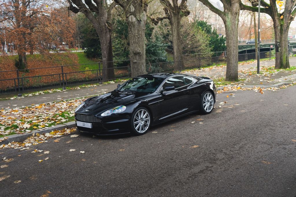 Aston Martin DBS