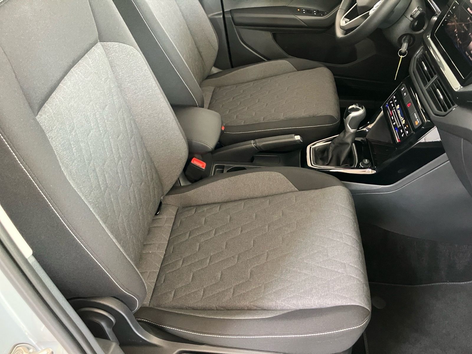 Volkswagen T-Cross - Bild 10