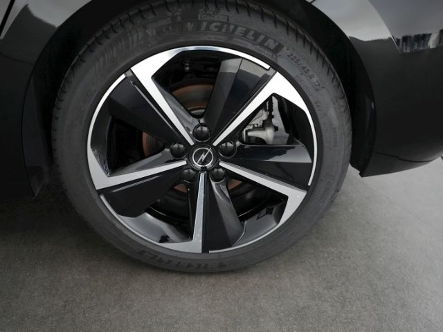 Astra L LIM HYBRID GS eDCT+NAVI+360 GRAD KAMERA+