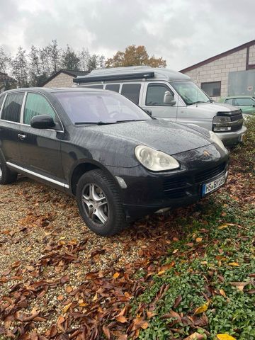 Porsche Cayenne 4.5 v8 mit Gas Anlage  Anh...