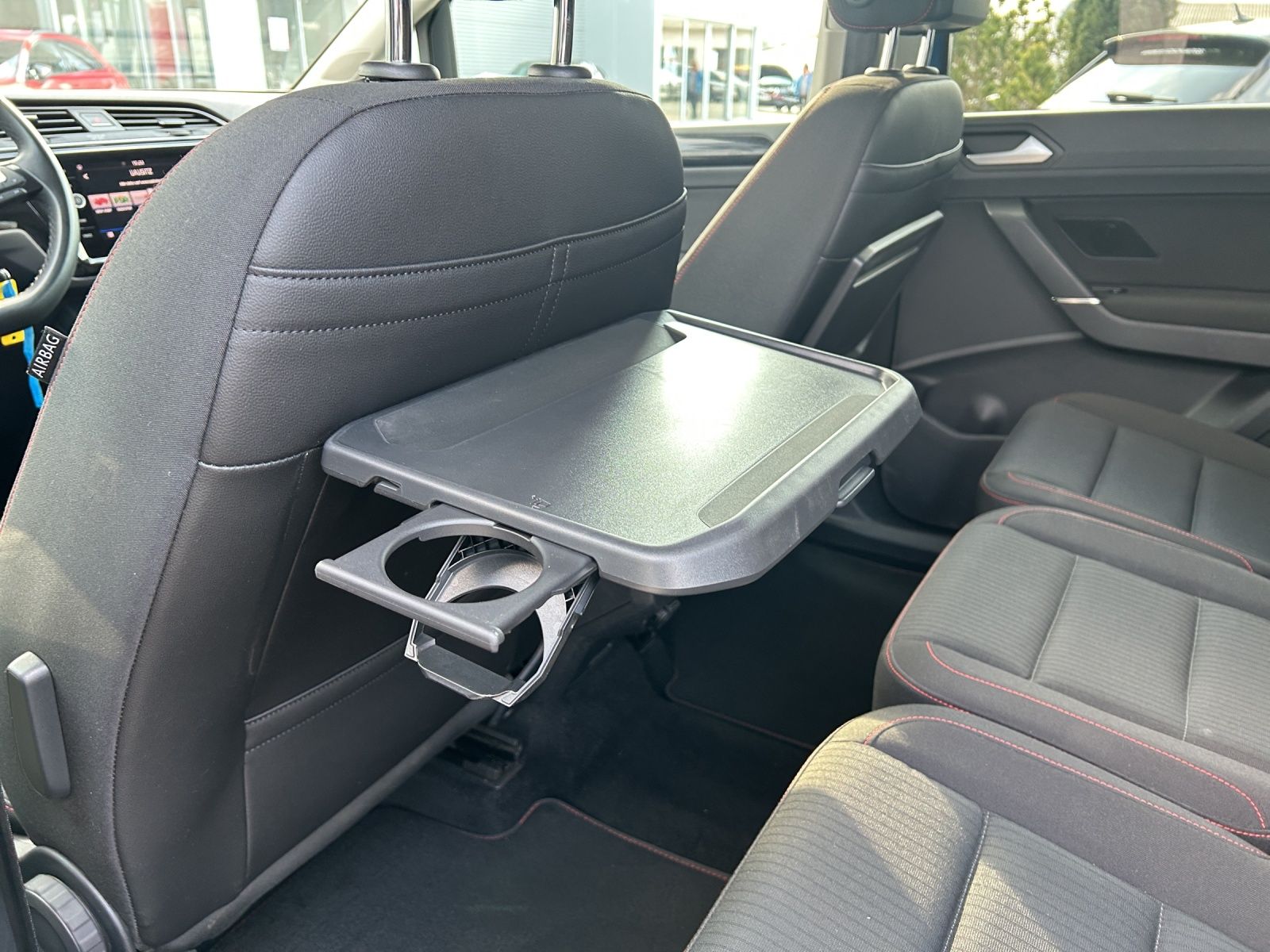 Fahrzeugabbildung Volkswagen Touran SOUND NAVI ACC RFK