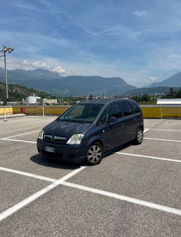 Opel Meriva 1.6 Cambio automatico Neopatentati