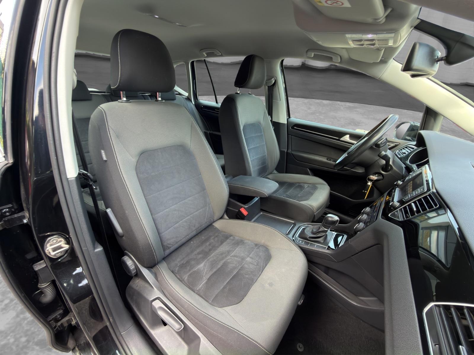 Volkswagen Golf Sportsvan VII Highline DSG