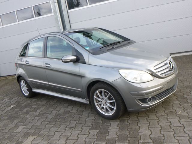 Mercedes-Benz B 180 CDI, 2. Hand seit 2009, 125.899 km