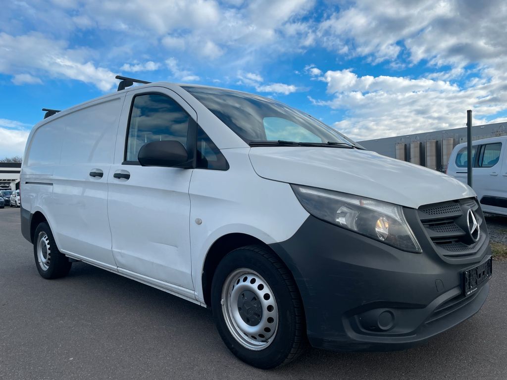 Image of Mercedes-Benz Vito