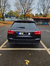 Mercedes-Benz C 63 AMG Mercedes-AMG C 63 T Mercedes-AMG - Mercedes-Benz aus 2017: 63