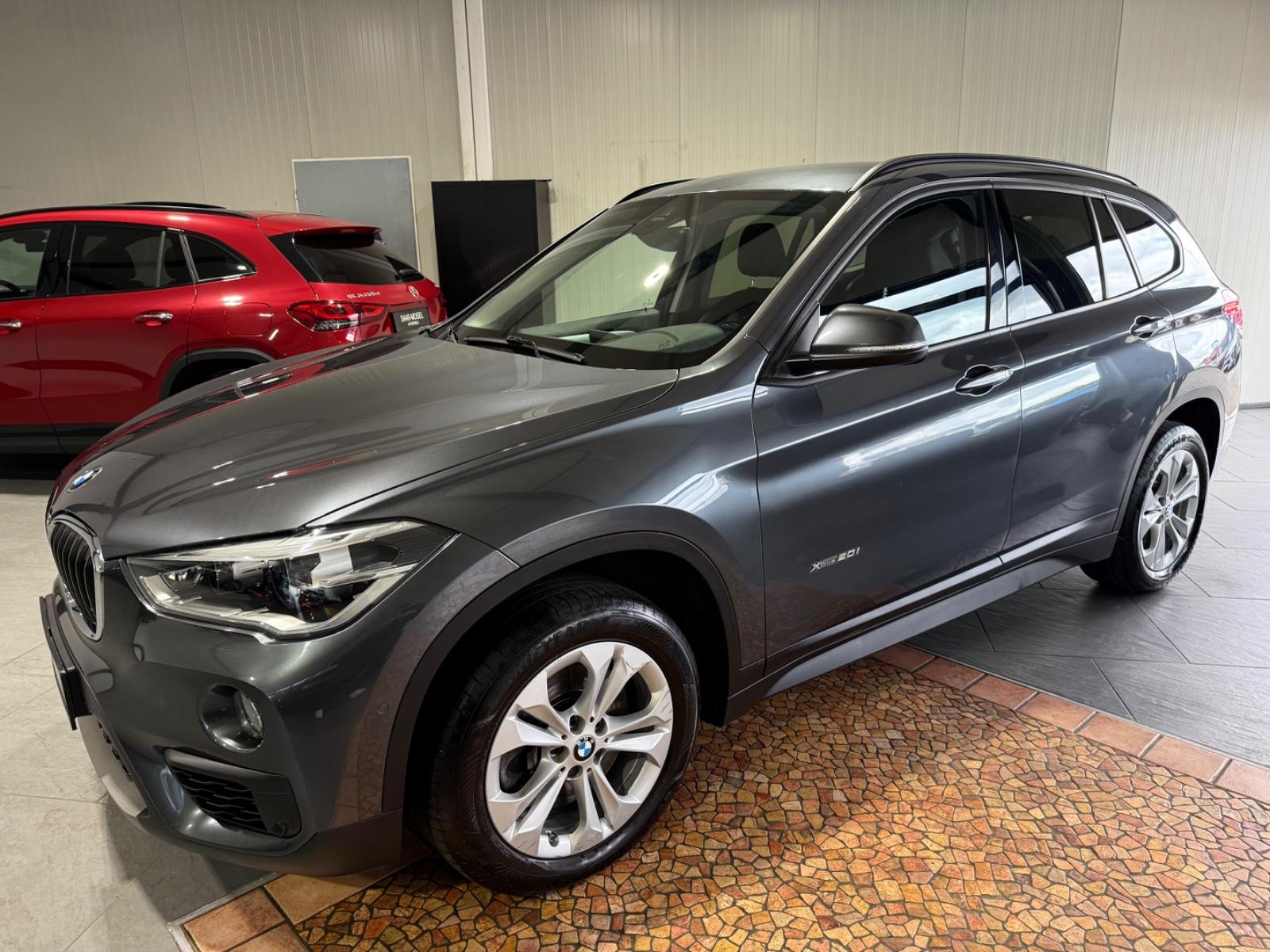BMW X1 xDrive 20 I Advantage *1.HAND*