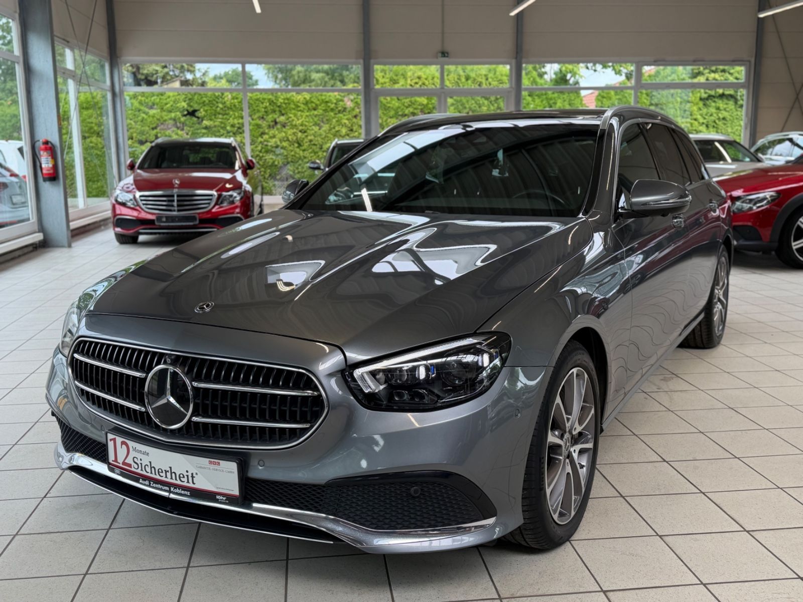 MERCEDES-BENZ E 400 d T Avantgarde 4Matic/Multibeam/360/Pano