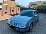 Volkswagen VW Bora 1.6 Trendline, wenig Kilometer - E... - VW Bora Gebrauchtwagen