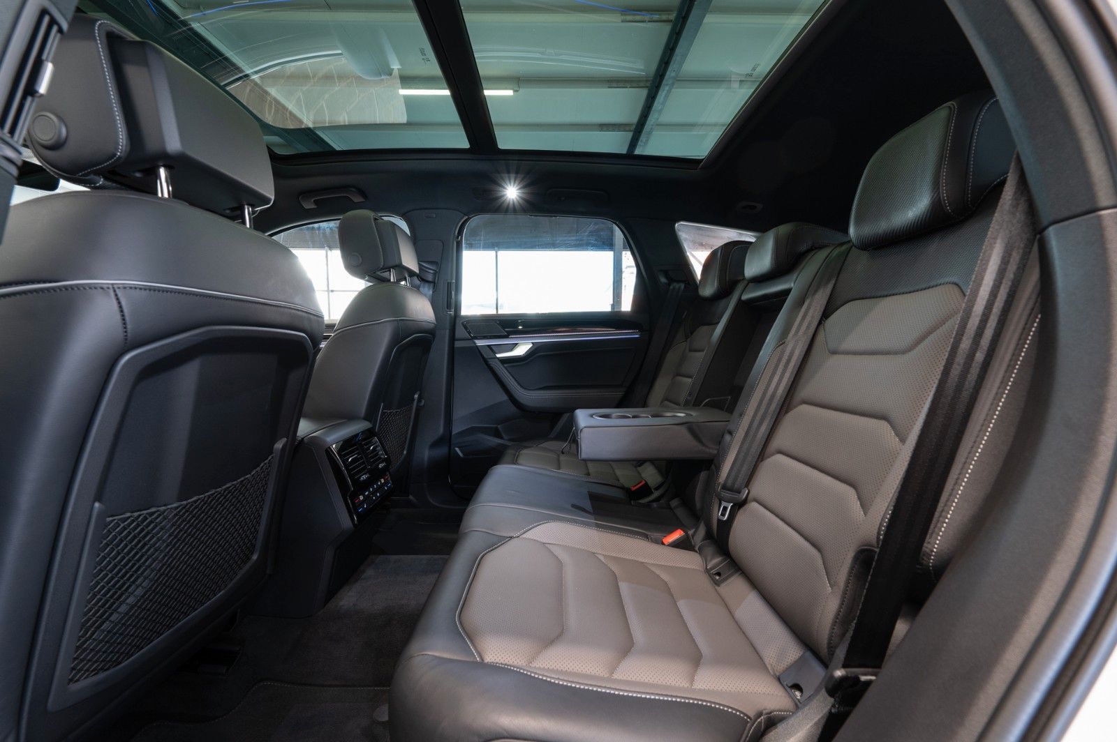 Daumennagel 14 - Volkswagen Touareg 3.0 TDI 4M|R-LINE|MASSAGE|PANO|ACC|AHK