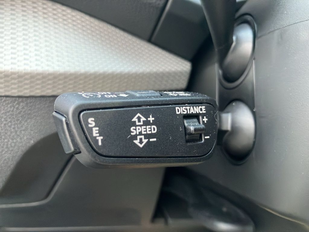 Fahrzeugabbildung Audi Q2 35 1.5 TFSI S line *MATRIX-LED*KAMERA*ACC