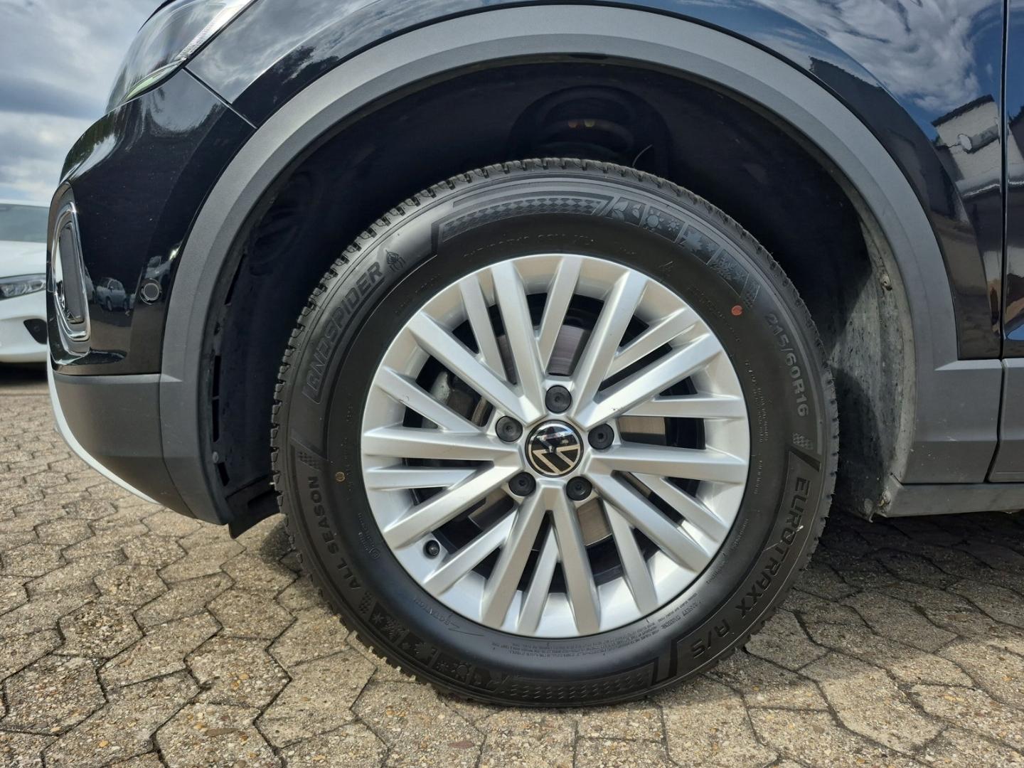 Volkswagen T-Roc Life DSG LED Sitzheizung LM PDC, миниатюра 12