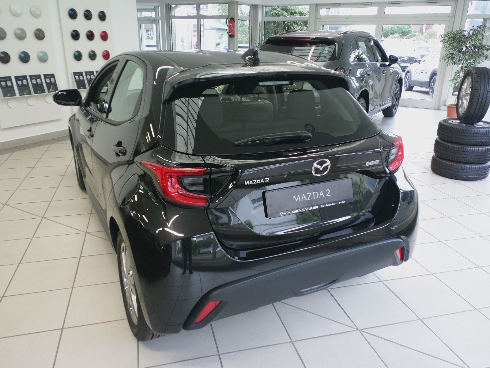 Mazda 2 Hybrid 1.5 116PS Exclusive KAMERA/SHZ/LED imagem 3