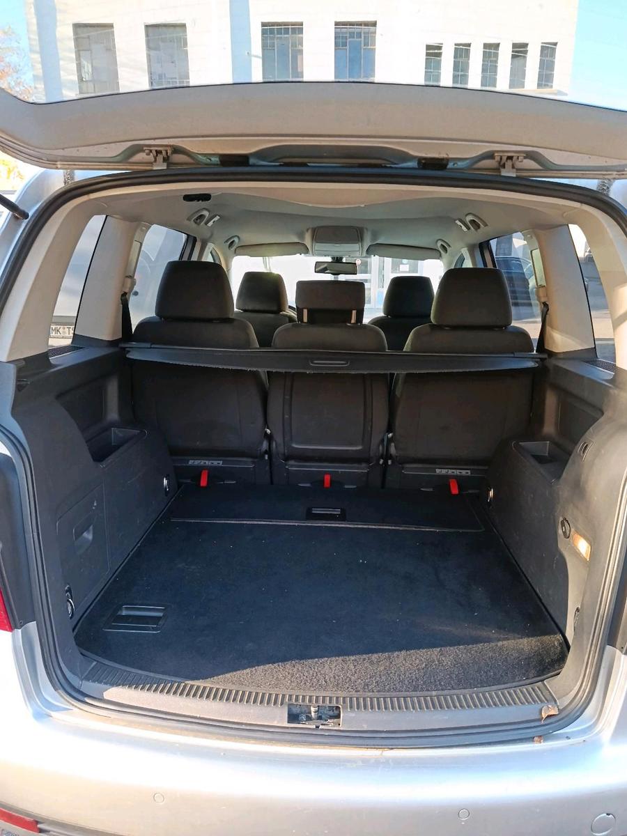 Volkswagen Touran 2007 — photo 13