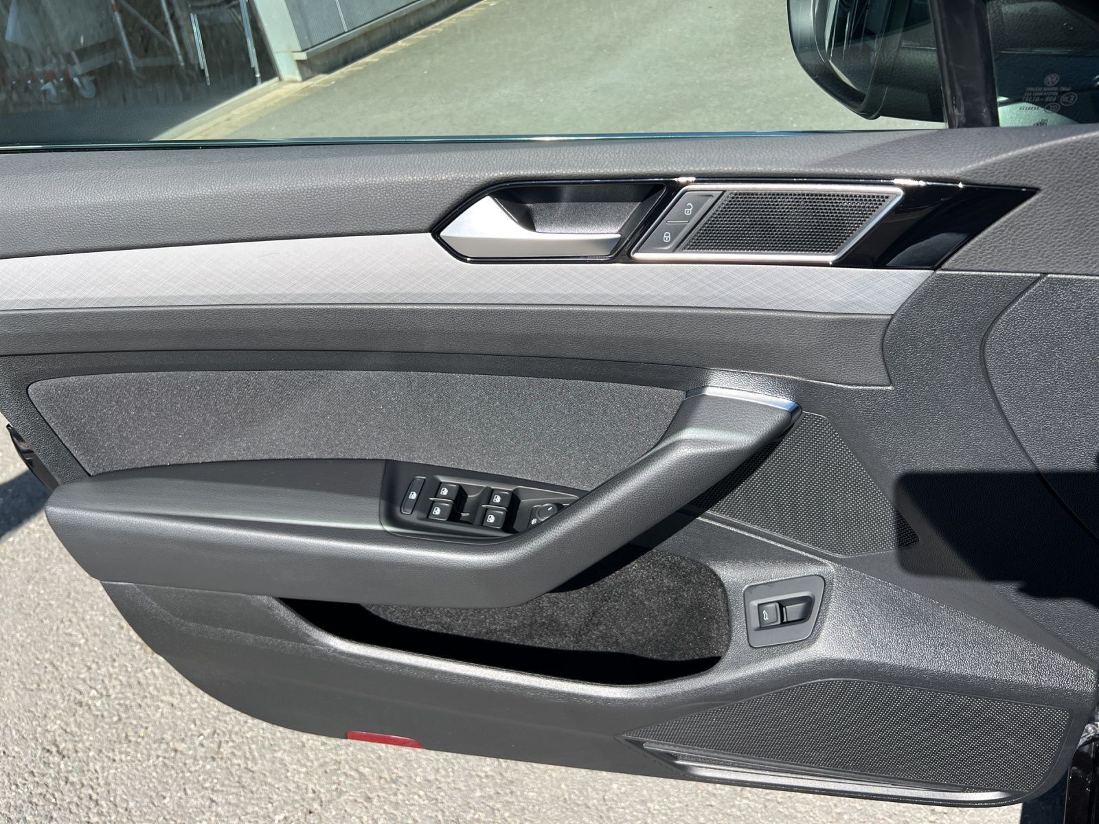 Passat Variant Business 2.0 TDI DSG LED*ACC*Navi