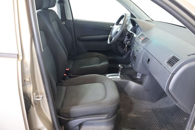 Skoda Fabia 1.4 Extra Automatik KLIMA+PDC+ALU