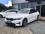 BMW 320 d Lim. Sport Line Laser HUD ACC 360° T-Led - BMW 320 Gebrauchtwagen in Bremen